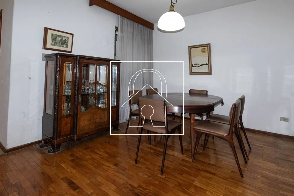 Sobrado com 5 quartos à venda, 209m2 em Moema, São Paulo - SP - imagem 5 Foto 5 de Sobrado com 5 quartos à venda, 209m2 em Moema, São Paulo - SP