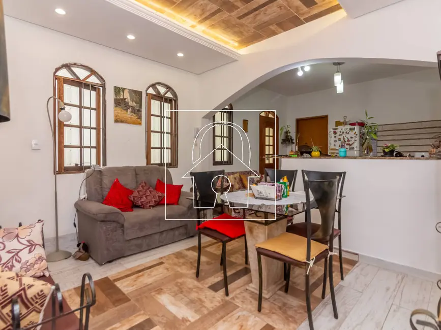Sobrado com 5 quartos à venda, 200m2 em Vila Zat, São Paulo - SP - imagem 1 Foto 1 de Sobrado com 5 quartos à venda, 200m2 em Vila Zat, São Paulo - SP