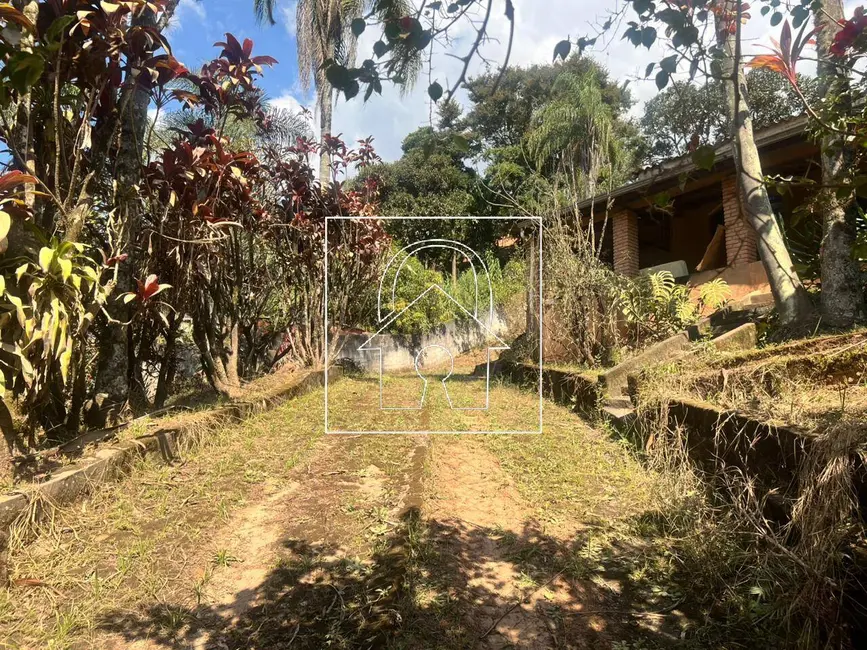 Chácara com 6 quartos à venda, 100m2 em Chácara Ivoturucaia, Campo Limpo Paulista - SP - imagem 3 Foto 3 de Chácara com 6 quartos à venda, 100m2 em Chácara Ivoturucaia, Campo Limpo Paulista - SP