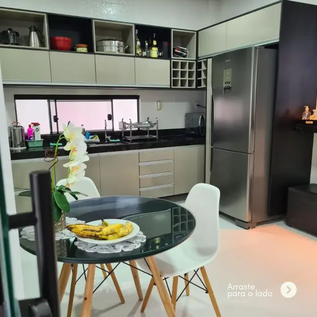 Foto 3 de Casa de Condomínio com 4 quartos à venda, 230m2 em Jardim Equatorial, Macapa - AP
