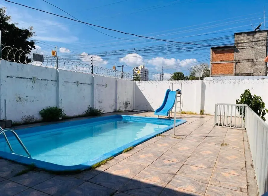 Casa com 6 quartos para alugar, 600m2 em Central, Macapa - AP - imagem 9 Foto 9 de Casa com 6 quartos para alugar, 600m2 em Central, Macapa - AP
