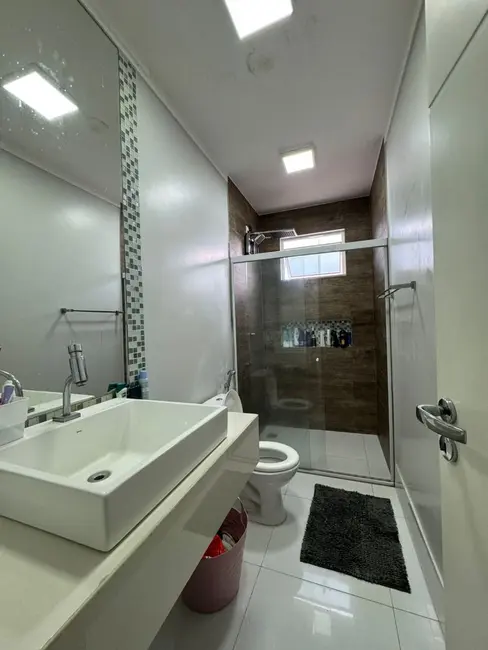 Foto 21 de Casa com 5 quartos à venda, 480m2 em Jardim Marco Zero, Macapa - AP