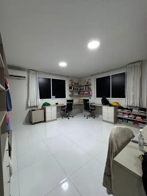 Foto 6 de Casa com 5 quartos à venda, 480m2 em Jardim Marco Zero, Macapa - AP