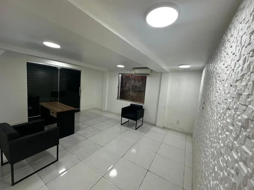 Foto 9 de Casa com 3 quartos à venda, 600m2 em Central, Santana - AP