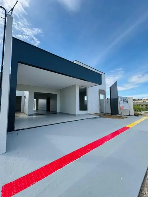 Foto 1 de Casa com 3 quartos à venda, 250m2 em Marabaixo, Macapa - AP