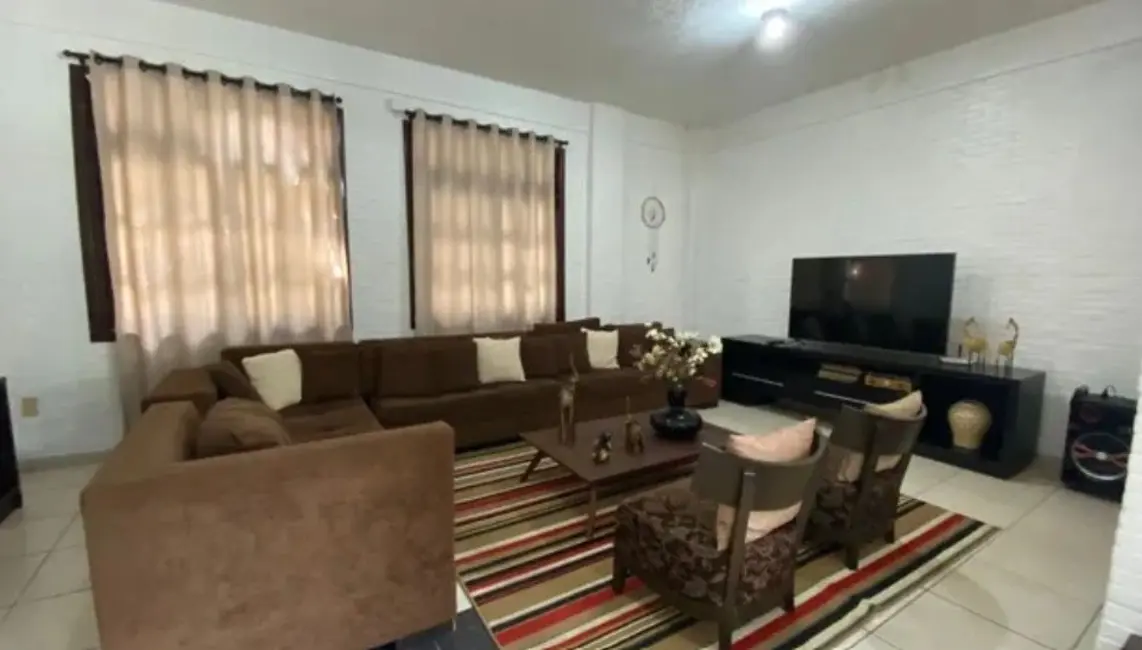Foto 2 de Casa com 4 quartos à venda, 600m2 em Central, Macapa - AP