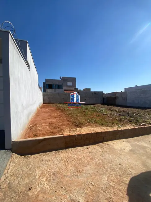 Foto 1 de Terreno / Lote à venda, 200m2 em Residencial Santa Regina, Sao Jose Do Rio Preto - SP