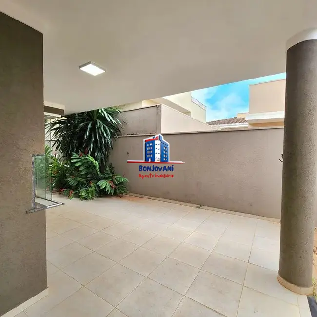 Casa de Condomínio com 3 quartos à venda, 204m2 em Residencial Gaivota I, Sao Jose Do Rio Preto - SP - imagem 4 Foto 4 de Casa de Condomínio com 3 quartos à venda, 204m2 em Residencial Gaivota I, Sao Jose Do Rio Preto - SP