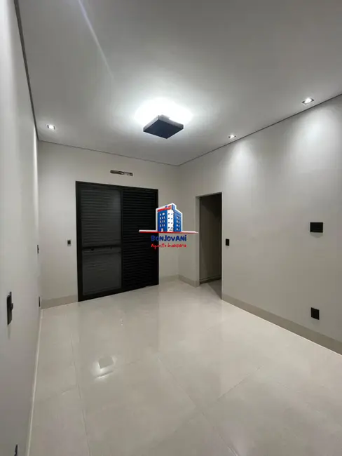 Foto 2 de Casa de Condomínio com 3 quartos à venda, 223m2 em Residencial Gaivota I, Sao Jose Do Rio Preto - SP
