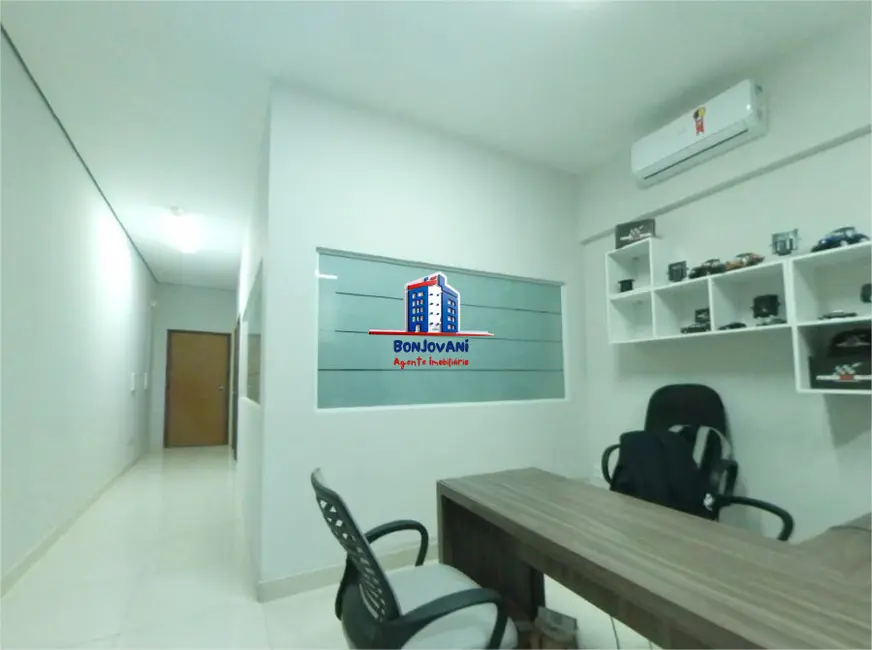 Sala Comercial à venda, 360m2 em Conjunto Habitacional São Deocleciano, Sao Jose Do Rio Preto - SP - imagem 4 Foto 4 de Sala Comercial à venda, 360m2 em Conjunto Habitacional São Deocleciano, Sao Jose Do Rio Preto - SP