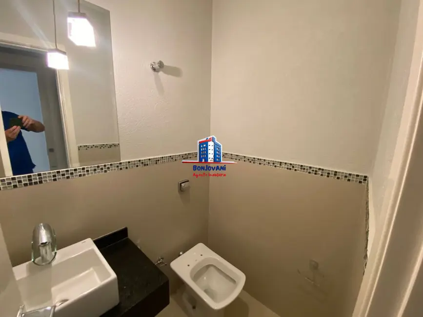 Casa de Condomínio com 3 quartos à venda, 240m2 em Residencial Gaivota I, Sao Jose Do Rio Preto - SP - imagem 5 Foto 5 de Casa de Condomínio com 3 quartos à venda, 240m2 em Residencial Gaivota I, Sao Jose Do Rio Preto - SP