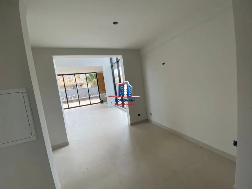 Foto 2 de Casa de Condomínio com 3 quartos à venda, 240m2 em Residencial Gaivota I, Sao Jose Do Rio Preto - SP