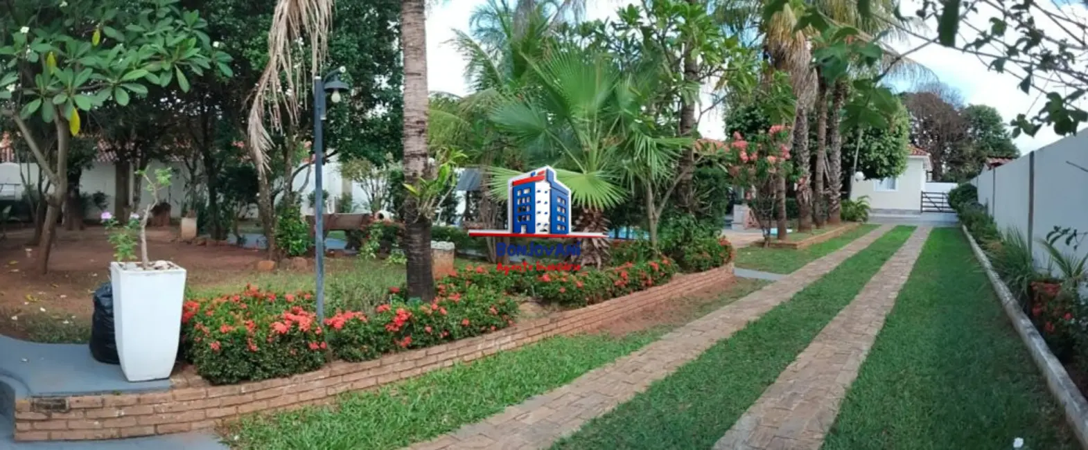 Foto 2 de Chácara com 4 quartos à venda, 300m2 em Residencial Vista Alegre II e III (Zona Rural), Sao Jose Do Rio Preto - SP