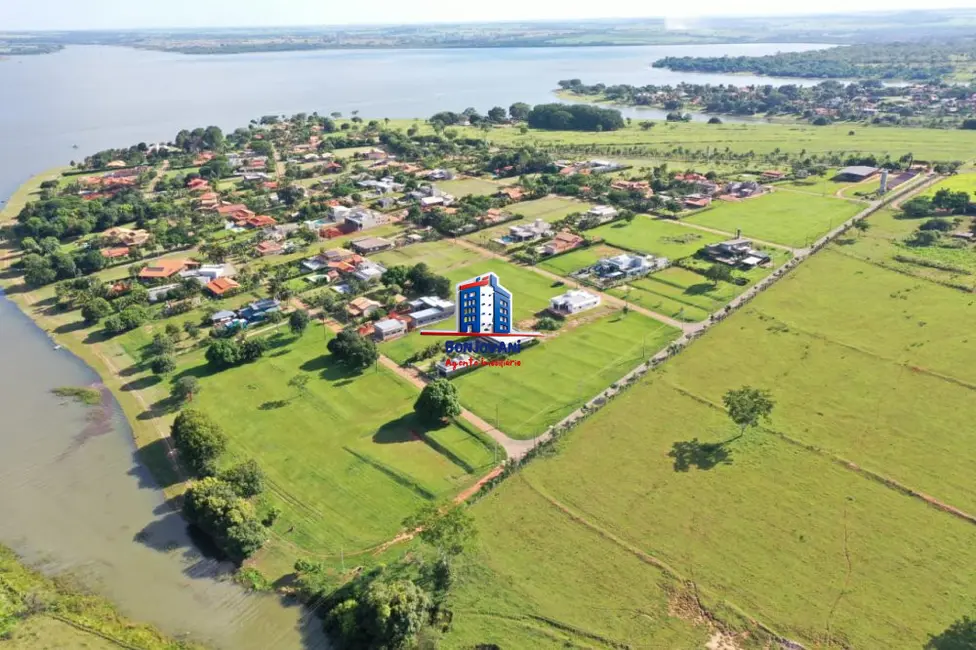Foto 1 de Terreno / Lote à venda, 1600m2 em Fronteira - MG