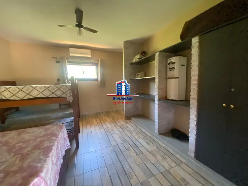 Foto 2 de Fazenda / Haras com 2 quartos à venda, 270m2 em Mendonca - SP