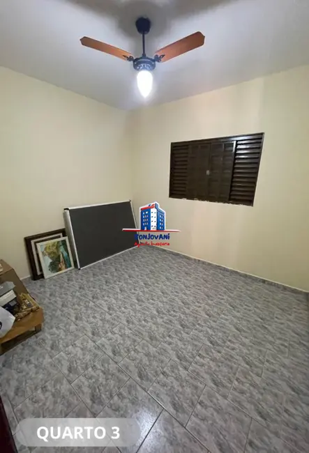 Foto 8 de Fazenda / Haras com 4 quartos à venda, 179m2 em Centro, Adolfo - SP