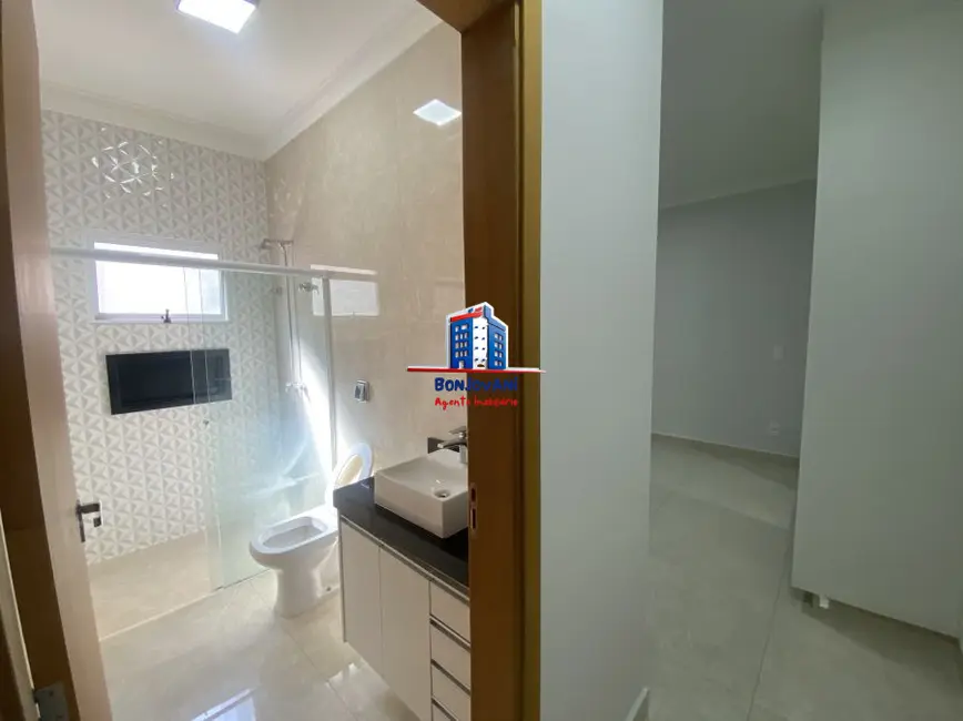Foto 9 de Casa de Condomínio com 3 quartos para alugar, 280m2 em Mirassol - SP
