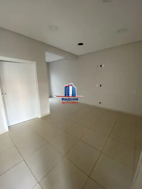 Foto 2 de Sala Comercial para alugar, 200m2 em Vila Redentora, Sao Jose Do Rio Preto - SP