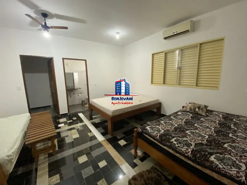 Fazenda / Haras com 4 quartos à venda, 300m2 em Fronteira - MG - imagem 9 Foto 9 de Fazenda / Haras com 4 quartos à venda, 300m2 em Fronteira - MG