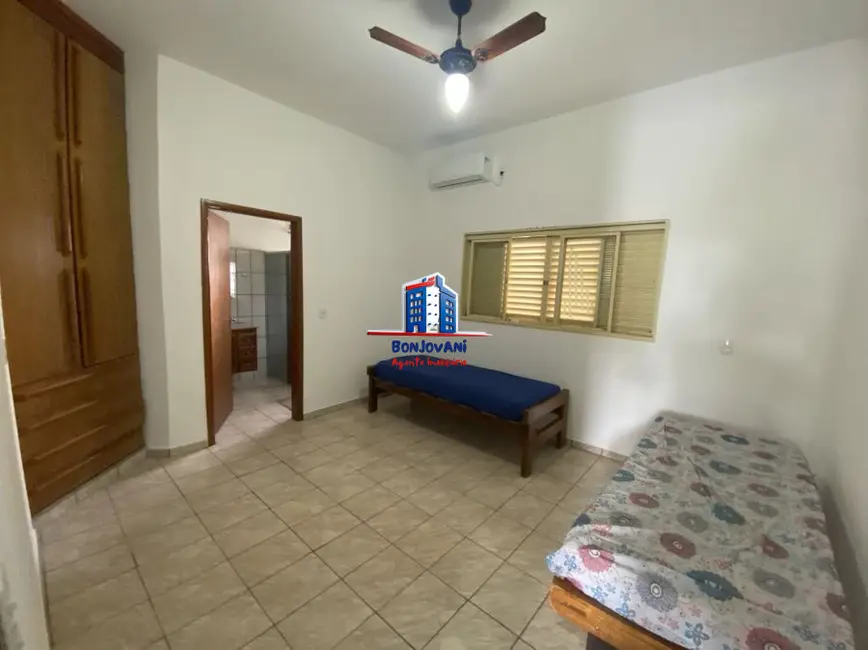 Fazenda / Haras com 4 quartos à venda, 300m2 em Fronteira - MG - imagem 2 Foto 2 de Fazenda / Haras com 4 quartos à venda, 300m2 em Fronteira - MG