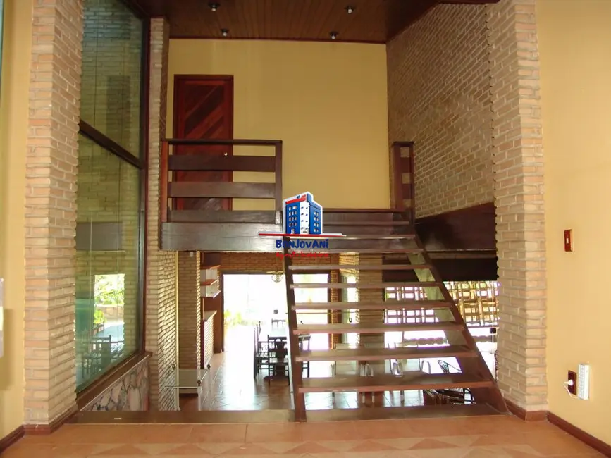 Fazenda / Haras com 4 quartos à venda, 480m2 em Fronteira - MG - imagem 3 Foto 3 de Fazenda / Haras com 4 quartos à venda, 480m2 em Fronteira - MG