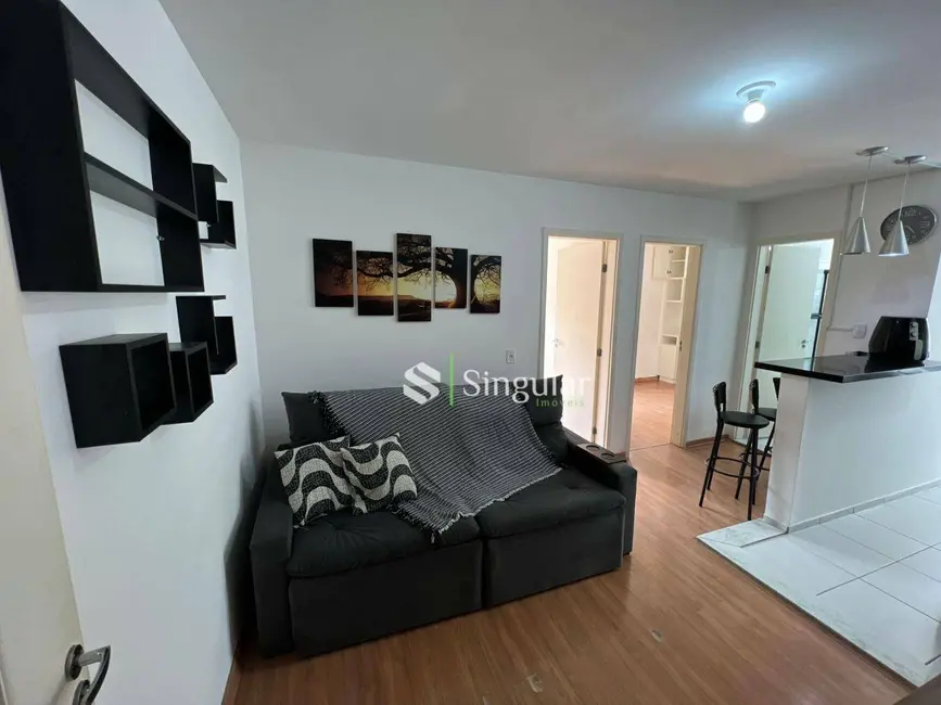 Foto 2 de Apartamento com 2 quartos para alugar, 42m2 em Borboleta, Juiz De Fora - MG