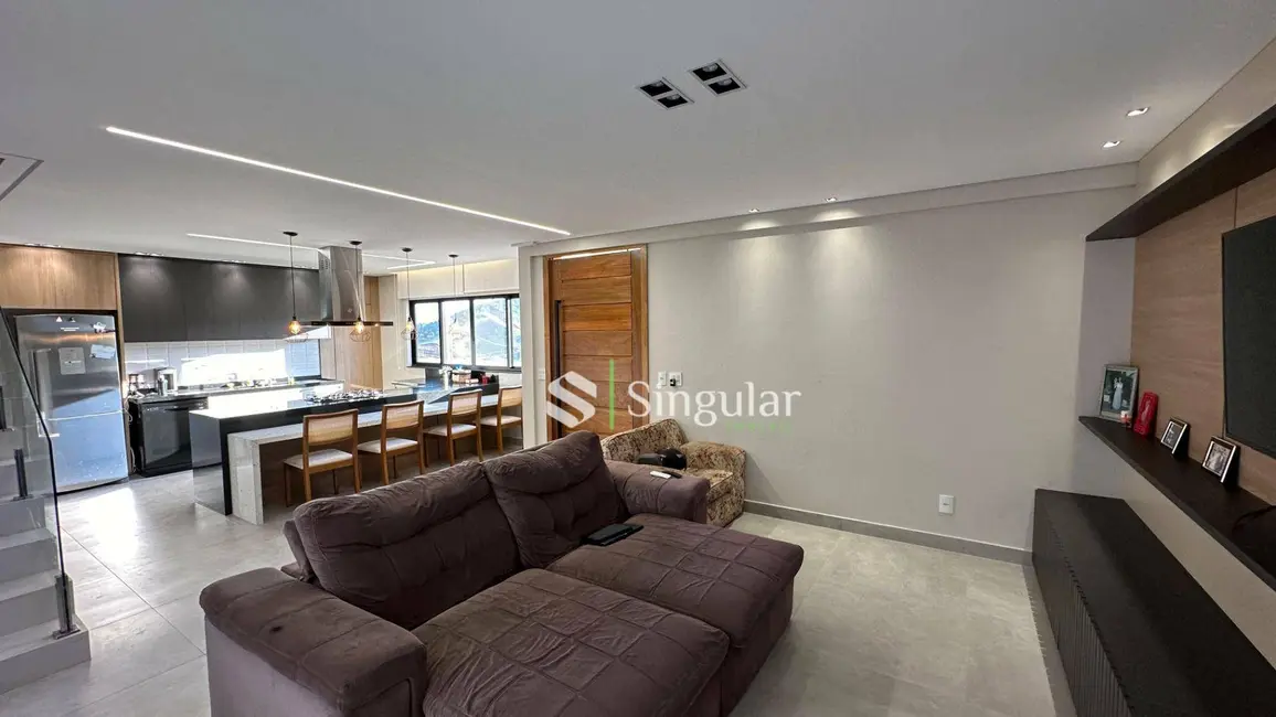 Foto 3 de Casa de Condomínio com 4 quartos à venda e para alugar, 545m2 em Salvaterra, Juiz De Fora - MG