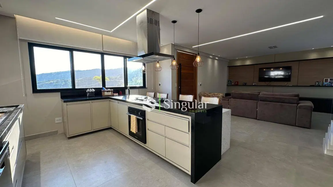 Foto 7 de Casa de Condomínio com 4 quartos à venda e para alugar, 545m2 em Salvaterra, Juiz De Fora - MG