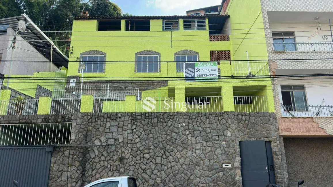Foto 1 de Casa com 3 quartos à venda e para alugar, 300m2 em Santa Cecília, Juiz De Fora - MG