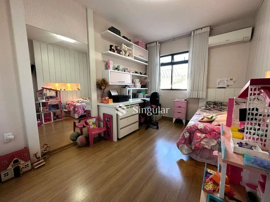 Apartamento com 2 quartos à venda, 121m2 em Juiz De Fora - MG - imagem 7 Foto 7 de Apartamento com 2 quartos à venda, 121m2 em Juiz De Fora - MG