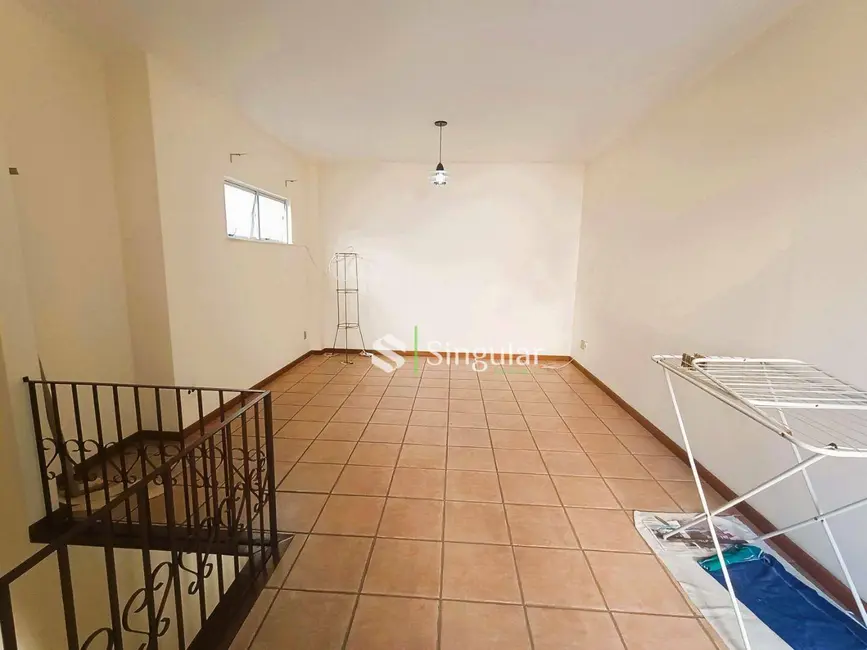 Foto 2 de Cobertura com 3 quartos à venda, 180m2 em Juiz De Fora - MG