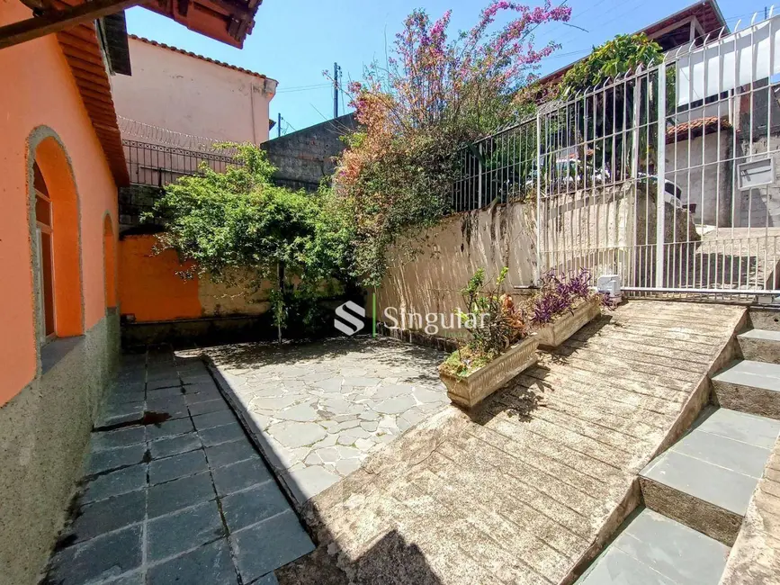 Foto 1 de Casa com 4 quartos à venda, 250m2 em Ipiranga, Juiz De Fora - MG