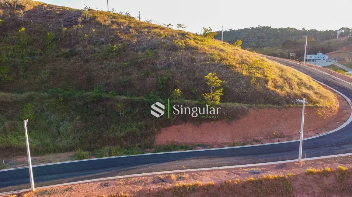 Foto 2 de Terreno / Lote à venda, 421m2 em Salvaterra, Juiz De Fora - MG