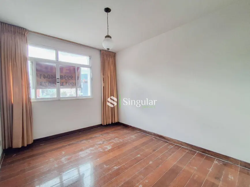 Cobertura com 4 quartos à venda, 200m2 em Juiz De Fora - MG - imagem 9 Foto 9 de Cobertura com 4 quartos à venda, 200m2 em Juiz De Fora - MG