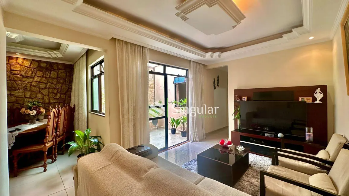 Apartamento com 3 quartos à venda, 610m2 em São Mateus, Juiz De Fora - MG - imagem 2 Foto 2 de Apartamento com 3 quartos à venda, 610m2 em São Mateus, Juiz De Fora - MG