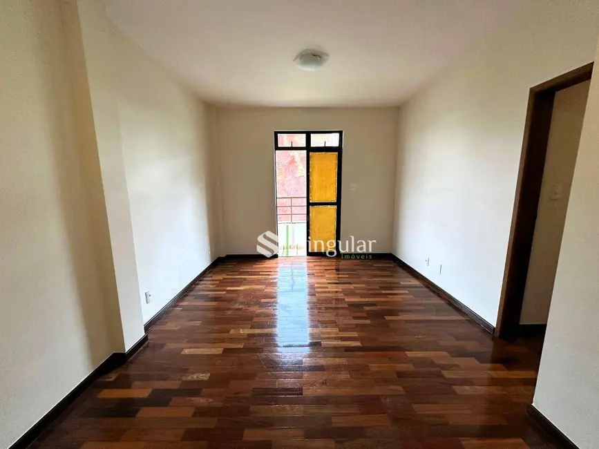 Foto 1 de Apartamento com 2 quartos à venda, 456m2 em São Mateus, Juiz De Fora - MG