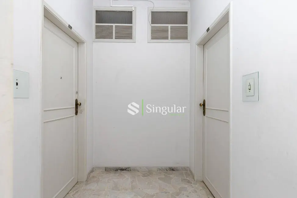 Apartamento com 3 quartos à venda, 500m2 em Centro, Juiz De Fora - MG - imagem 8 Foto 8 de Apartamento com 3 quartos à venda, 500m2 em Centro, Juiz De Fora - MG