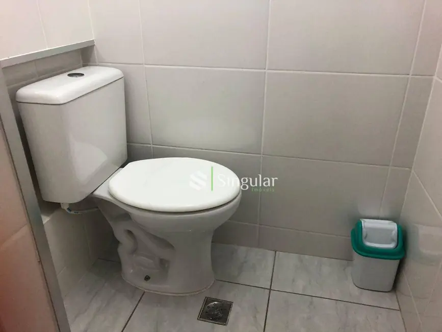 Loja à venda e para alugar, 39m2 em Centro, Juiz De Fora - MG - imagem 4 Foto 4 de Loja à venda e para alugar, 39m2 em Centro, Juiz De Fora - MG