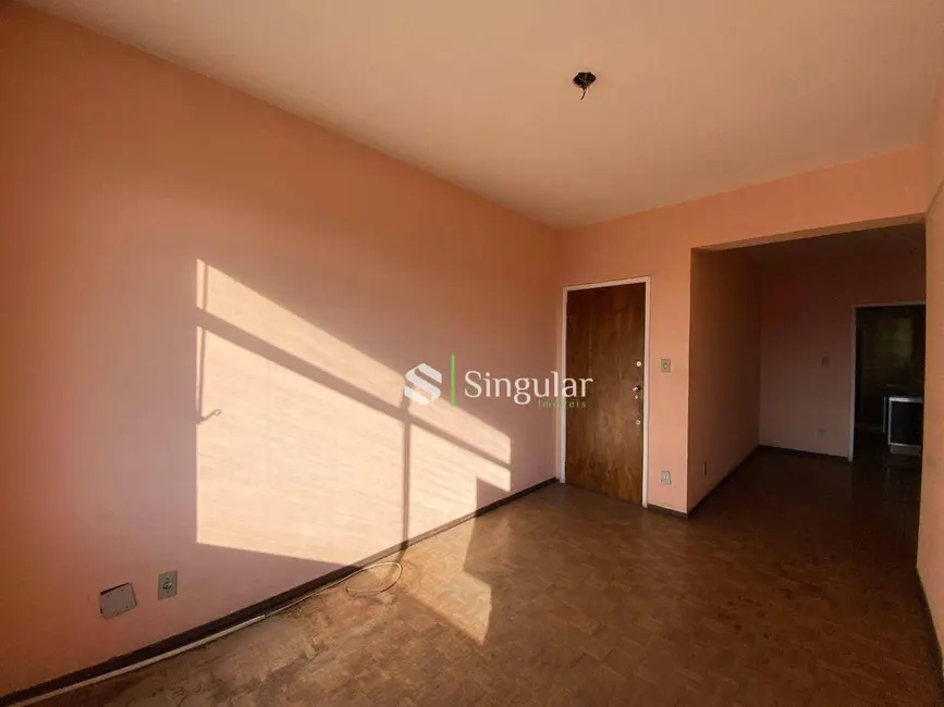 Apartamento com 2 quartos à venda, 70m2 em Centro, Juiz De Fora - MG - imagem 4 Foto 4 de Apartamento com 2 quartos à venda, 70m2 em Centro, Juiz De Fora - MG