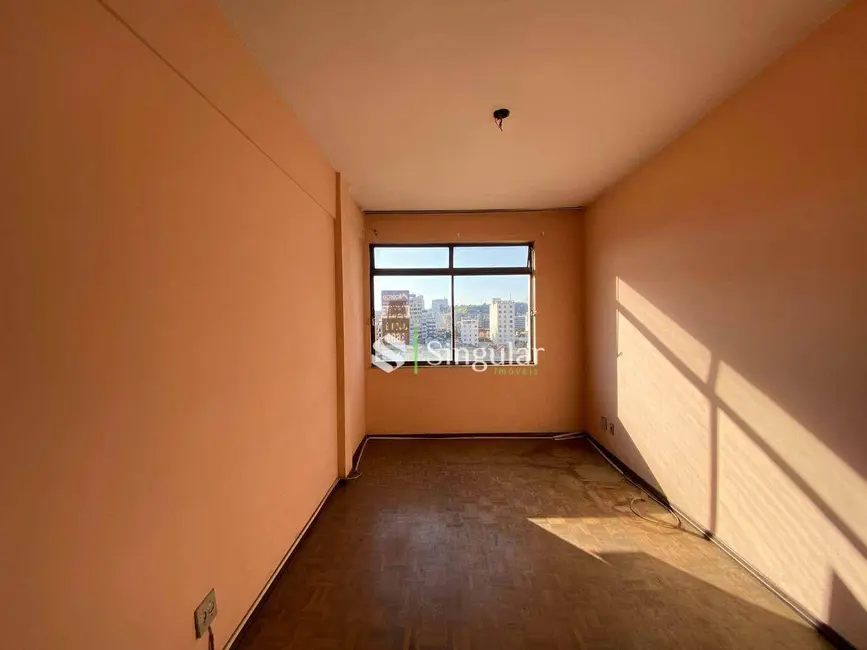 Foto 2 de Apartamento com 2 quartos à venda, 70m2 em Centro, Juiz De Fora - MG