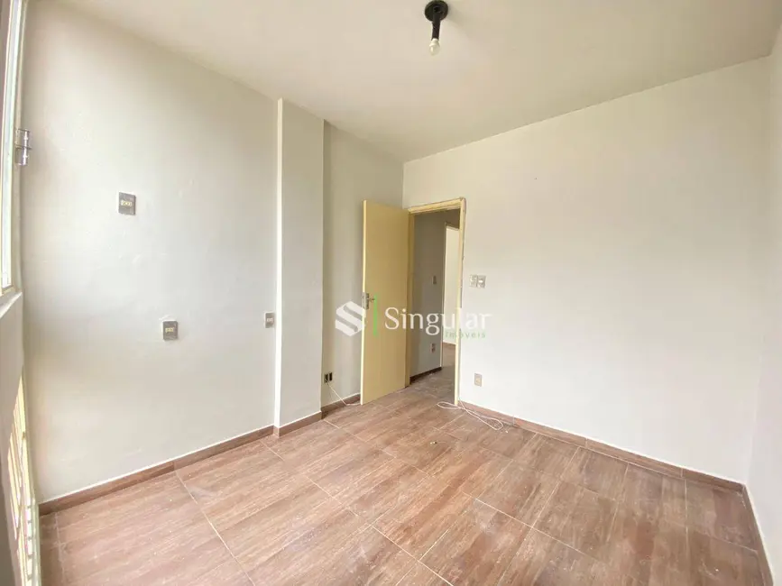 Apartamento com 2 quartos à venda e para alugar, 555m2 em Centro, Juiz De Fora - MG - imagem 3 Foto 3 de Apartamento com 2 quartos à venda e para alugar, 555m2 em Centro, Juiz De Fora - MG