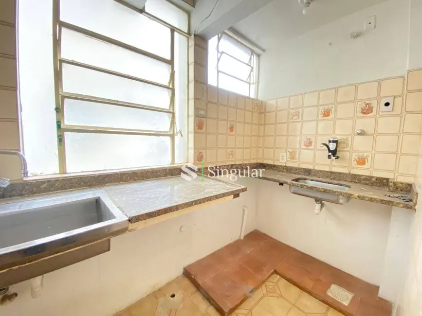 Apartamento com 2 quartos à venda e para alugar, 555m2 em Centro, Juiz De Fora - MG - imagem 9 Foto 9 de Apartamento com 2 quartos à venda e para alugar, 555m2 em Centro, Juiz De Fora - MG