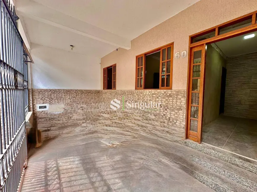Foto 2 de Casa com 3 quartos à venda, 252m2 em Eldorado, Juiz De Fora - MG