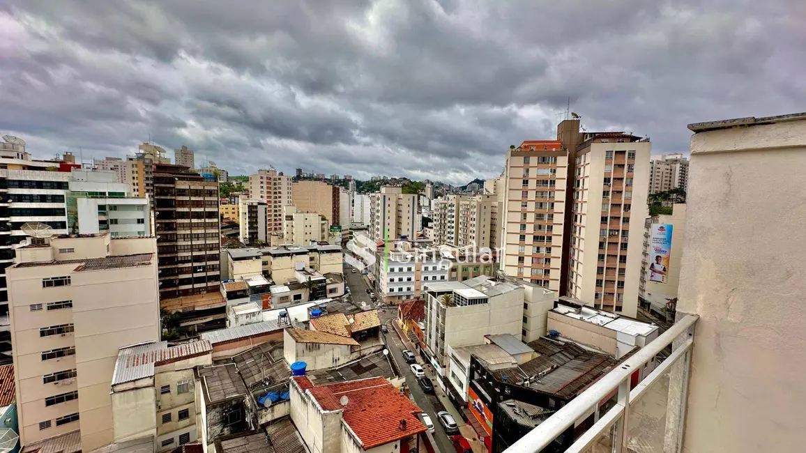 Foto 2 de Cobertura com 2 quartos à venda, 91m2 em São Mateus, Juiz De Fora - MG