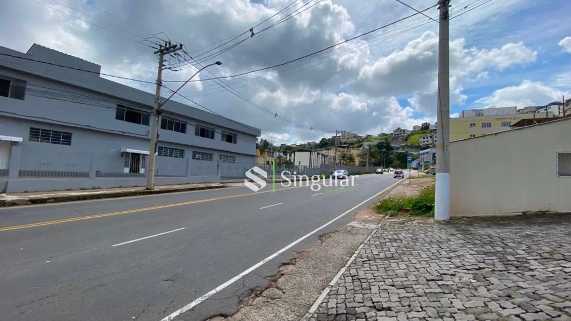 Apartamento com 2 quartos para alugar, 80m2 em Bandeirantes, Juiz De Fora - MG - imagem 3 Foto 3 de Apartamento com 2 quartos para alugar, 80m2 em Bandeirantes, Juiz De Fora - MG