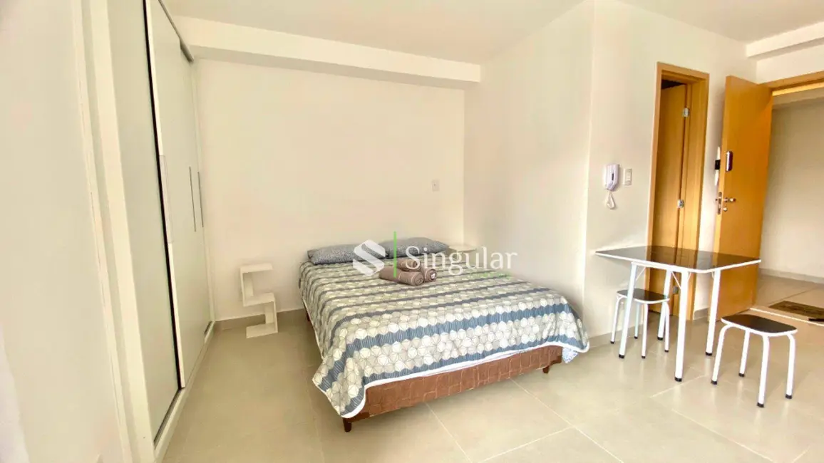 Foto 2 de Kitnet com 1 quarto à venda, 32m2 em Centro, Juiz De Fora - MG