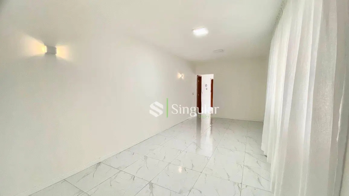 Foto 2 de Apartamento com 2 quartos à venda, 110m2 em Granbery, Juiz De Fora - MG