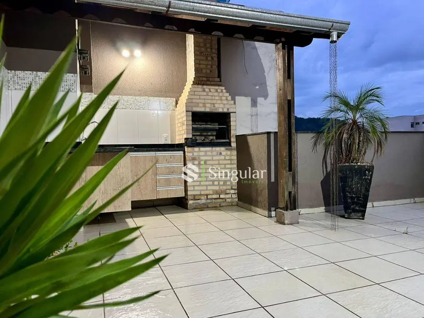 Foto 1 de Cobertura com 3 quartos à venda, 200m2 em Granbery, Juiz De Fora - MG