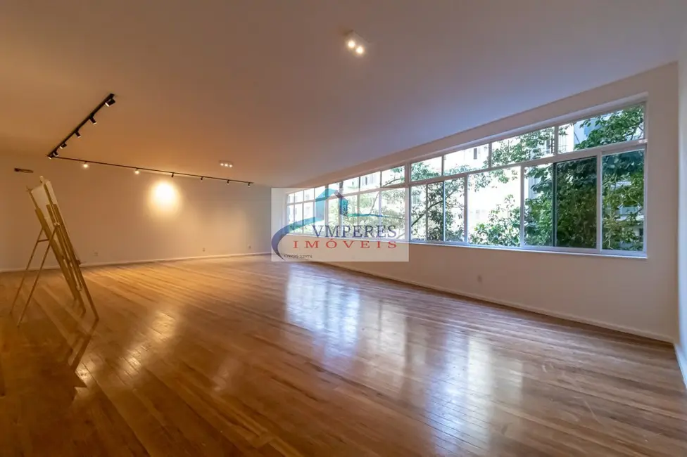Foto 1 de Apartamento com 4 quartos à venda, 330m2 em Copacabana, Rio De Janeiro - RJ