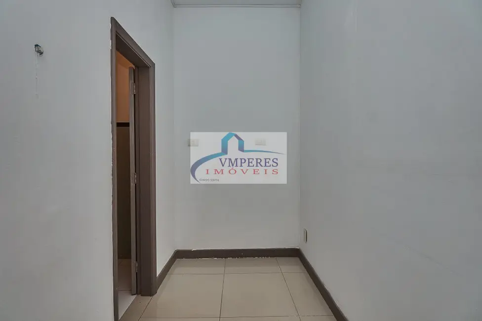 Sala Comercial à venda, 33m2 em Tijuca, Rio De Janeiro - RJ - imagem 2 Foto 2 de Sala Comercial à venda, 33m2 em Tijuca, Rio De Janeiro - RJ